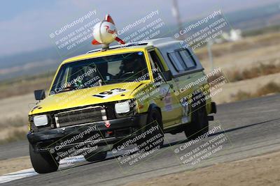 media/Sep-28-2025-24 Hours of Lemons (Sun) [[5dfe0e5f6e]]/9am (Star Mazda)/